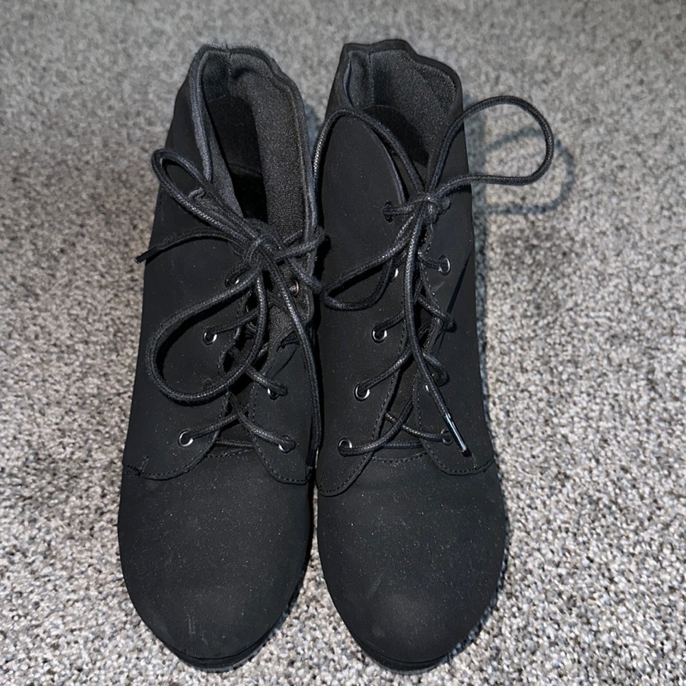 Women’s boot heels